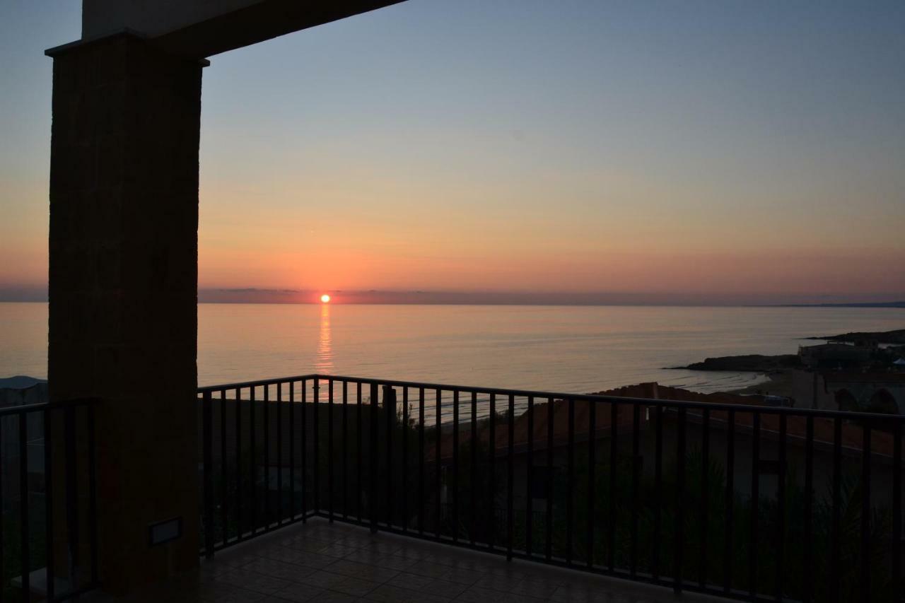 Le Terrazze Sul Mare Villa Cava d'Aliga Exterior photo